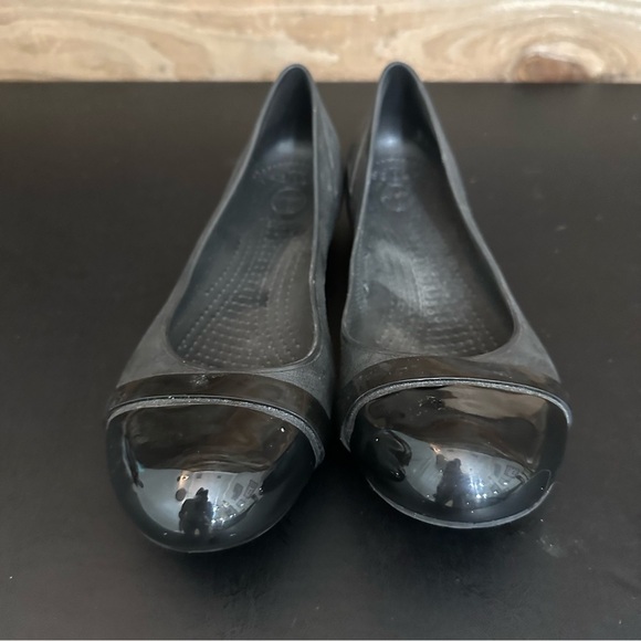CROCS‎ Brynn Ballet Cap Toe Flats Womens Size 9 Black Slip On Career Shoes - Picture 4 of 8